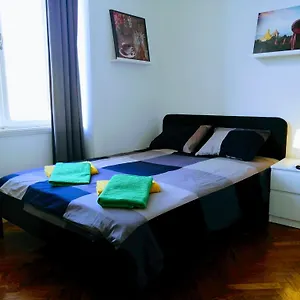 Apartamento Center Park And, Pula