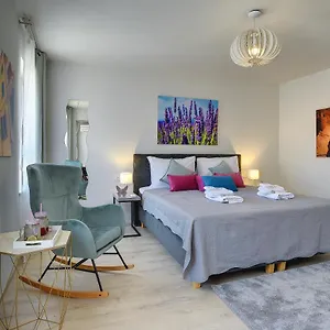 D&a Center With Free Parking Appartement